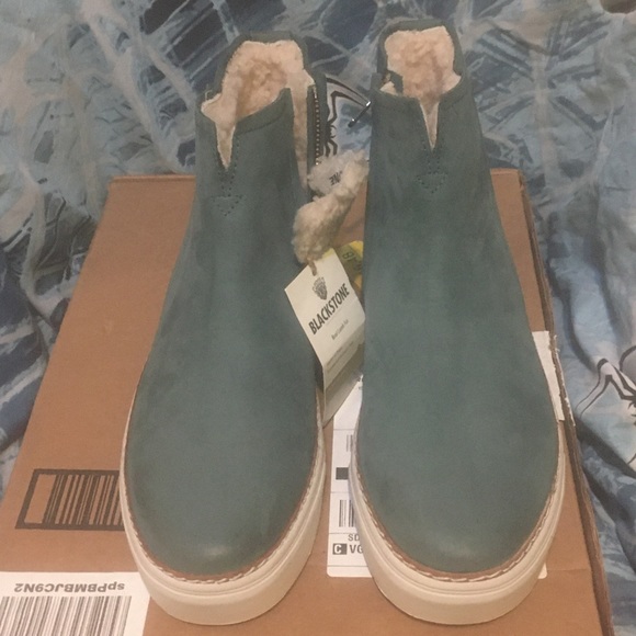 Blackstone shearling lined sneaker booties - Picture 2 of 5